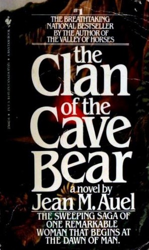 Jean M. Auel: The Clan of the Cave Bear (Paperback, 1983, Bantam Books)